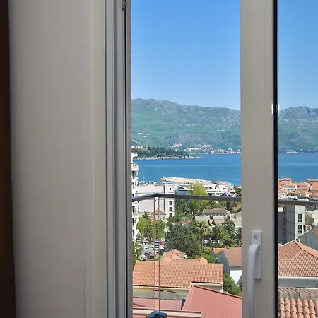 Apartments Jelusic Budva Exterior photo