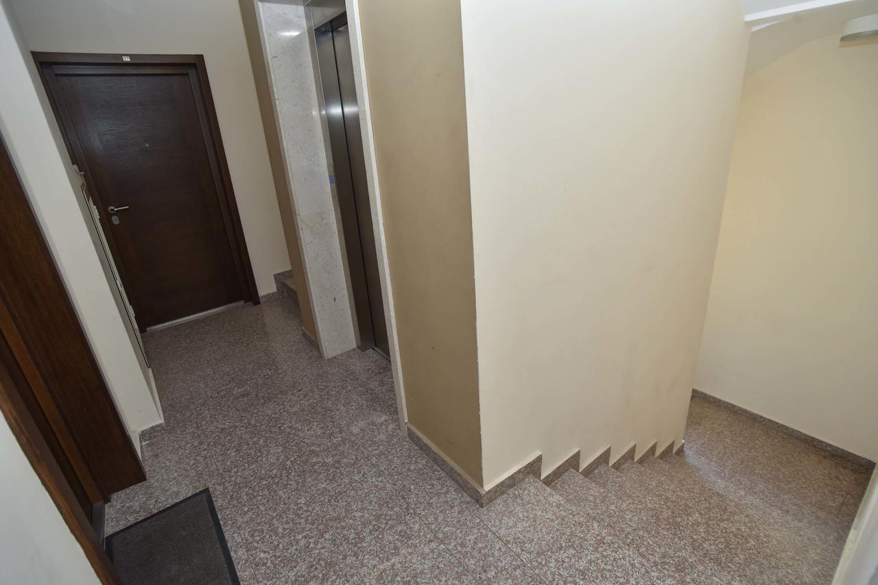 Jelusic Apartman *