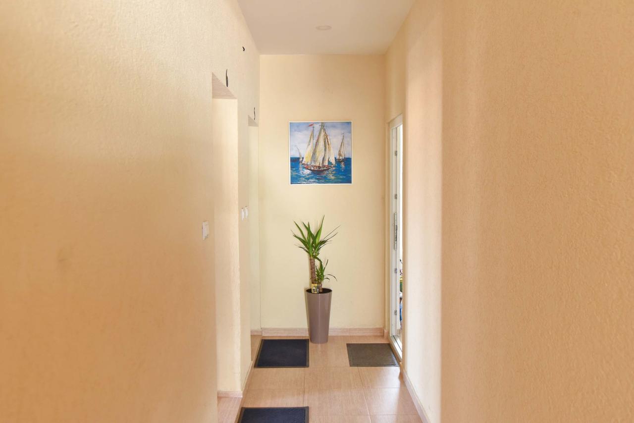 Jelusic Apartman *